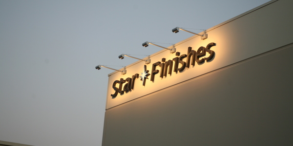 Star_Finishes_lights__02.JPG