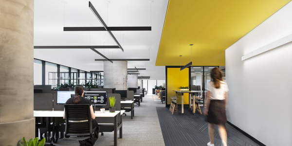 onwall_app_corridor_transition_4.jpg