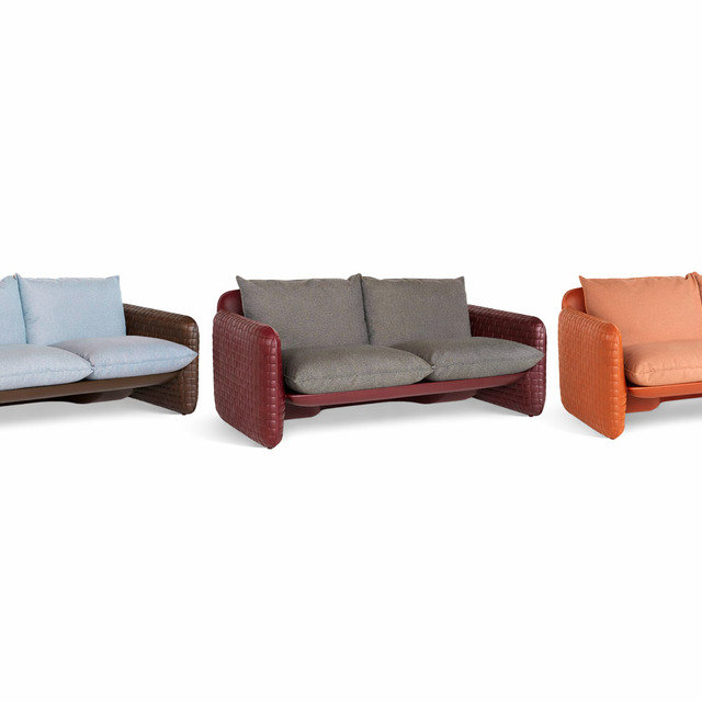 Mara Sofa product page