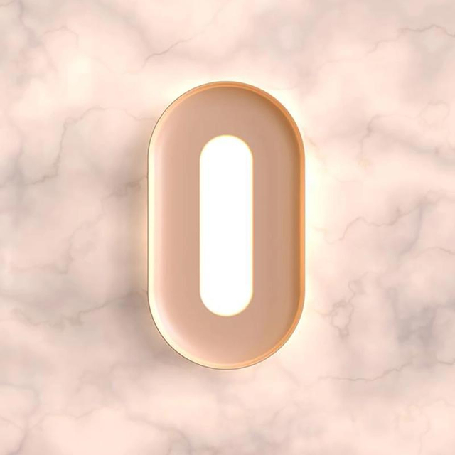 B2 Studio Sconce