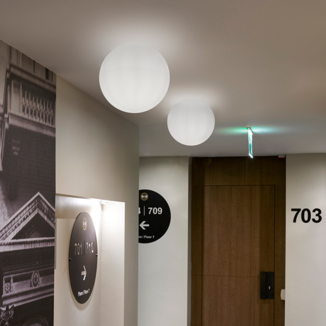 Globo Wall / Ceiling product page