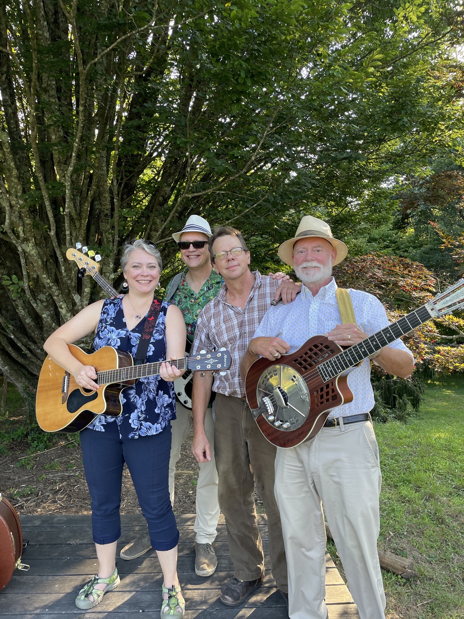 Boxerwood Music in the Garden ~ Caravan of Fools