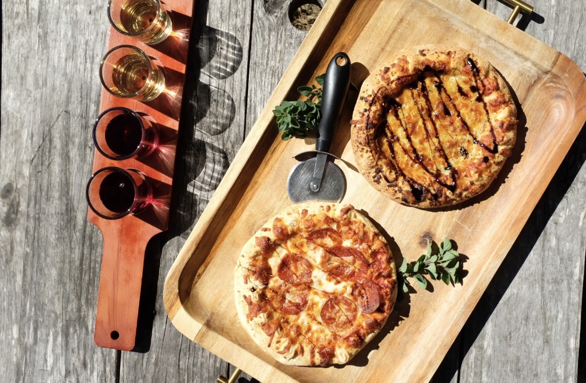 Sunset Fridays at Ecco Adesso Vineyards