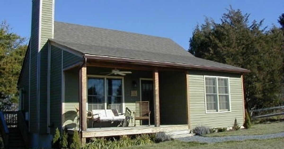 Lexington, Virginia Autumn Ridge Cottages