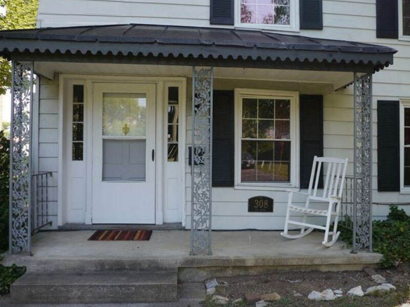 Lexington, Virginia Natural wonders, great American leaders, and…