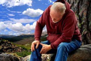 Joint Discomfort on the Rise in America (And One Natural Way to Soothe It)