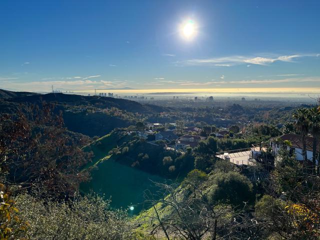 Hike w mom, Jack, Moira, Sarah