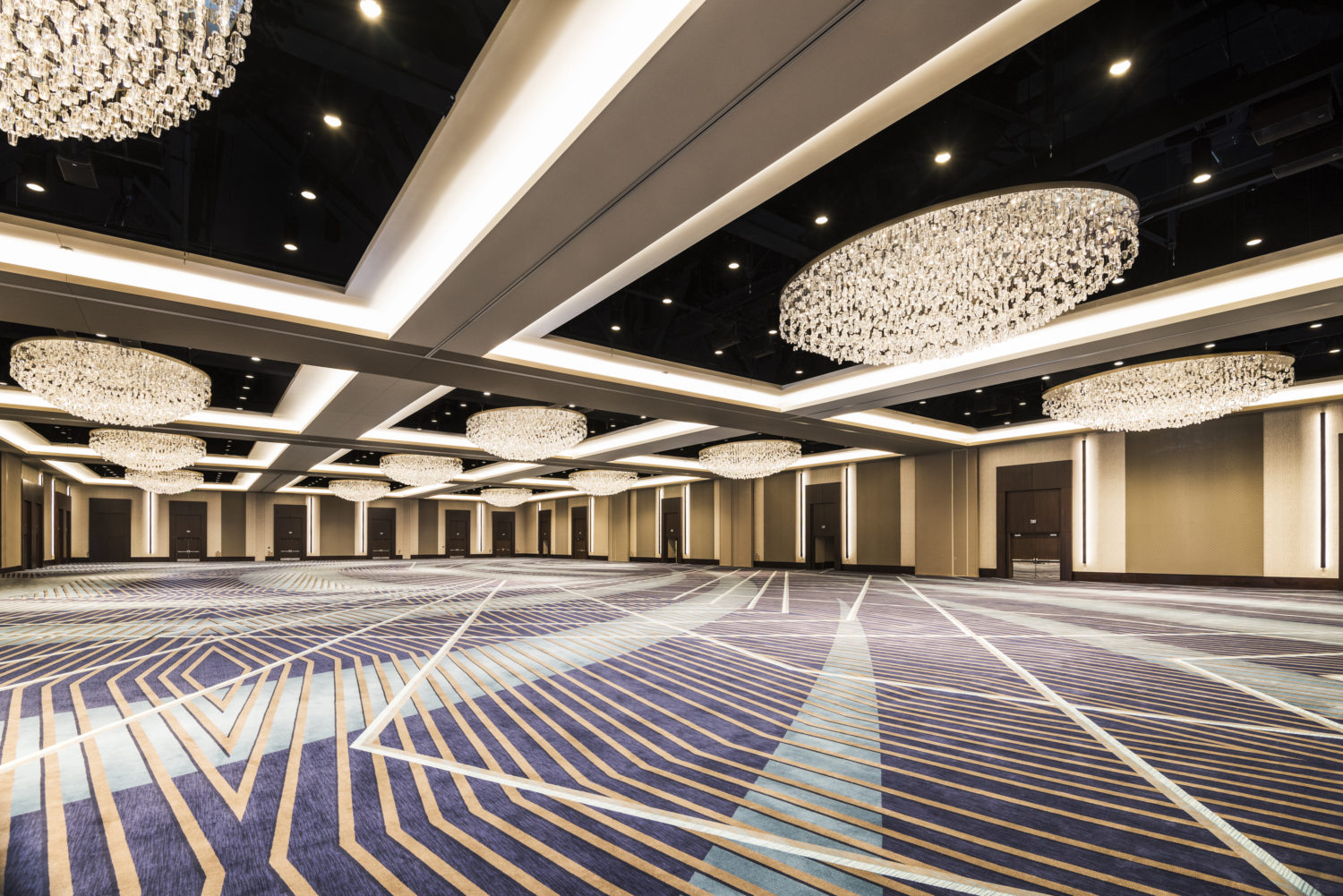 Marriott Marquis Houston Installation - Leah Jack - Life-Styled.net