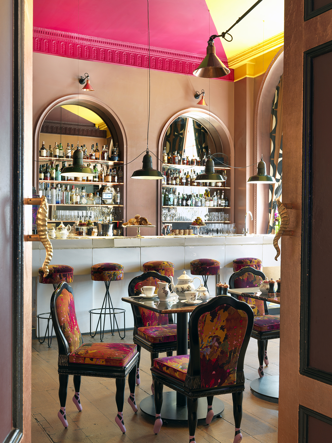 Sktech - the Parlour Photo by Ed Reeve