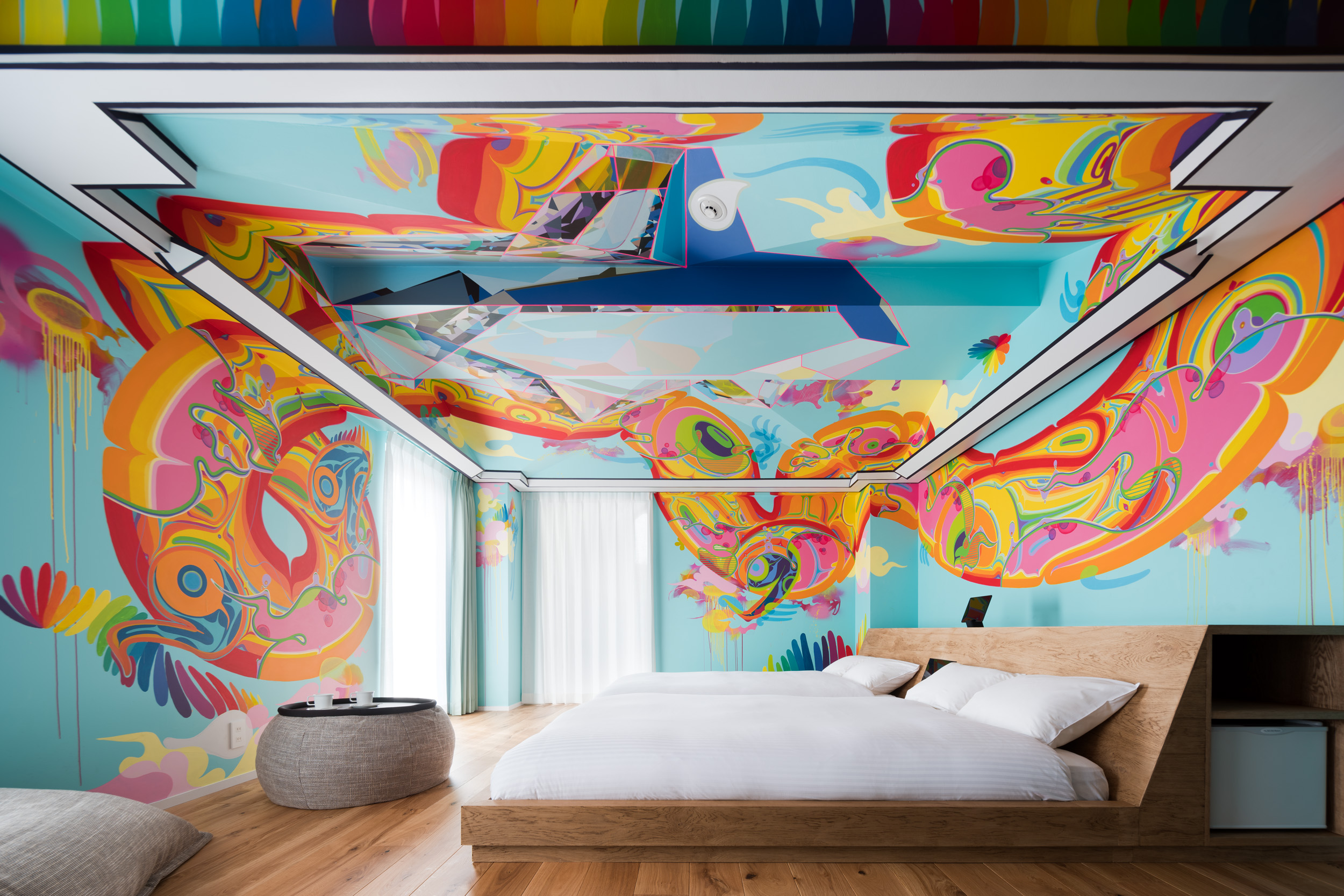 Life-Styled by Stacy Garcia_Design Story: Night at the Museum_BnA Alter Museum Hotel NEXTEFX_Abstract Dragon by Mon Koutaro Ooyama photo by Tomooki Kengaku