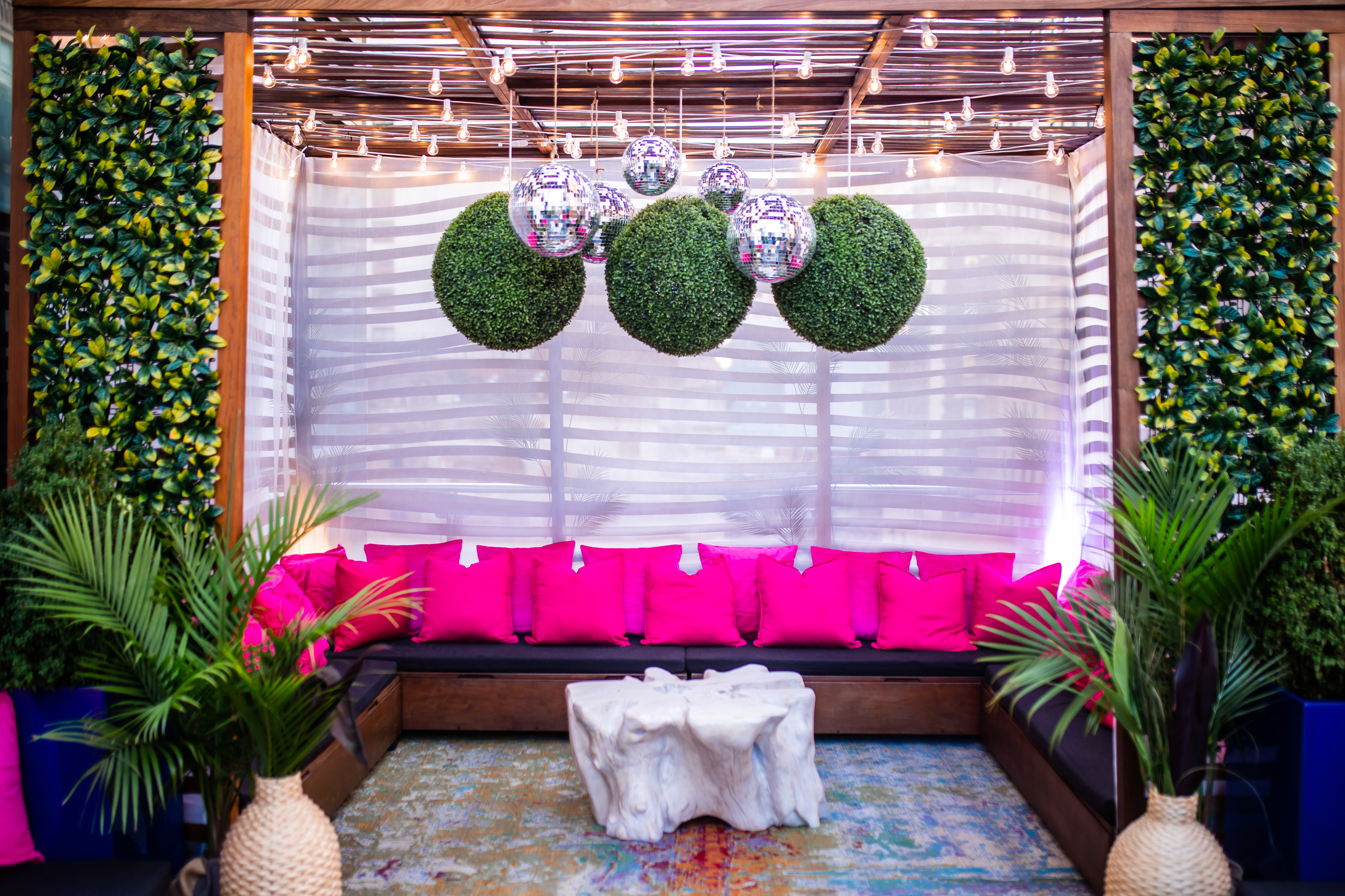 LifeStyled by Stacy Garcia Studio 11 Brings Summer to New York with