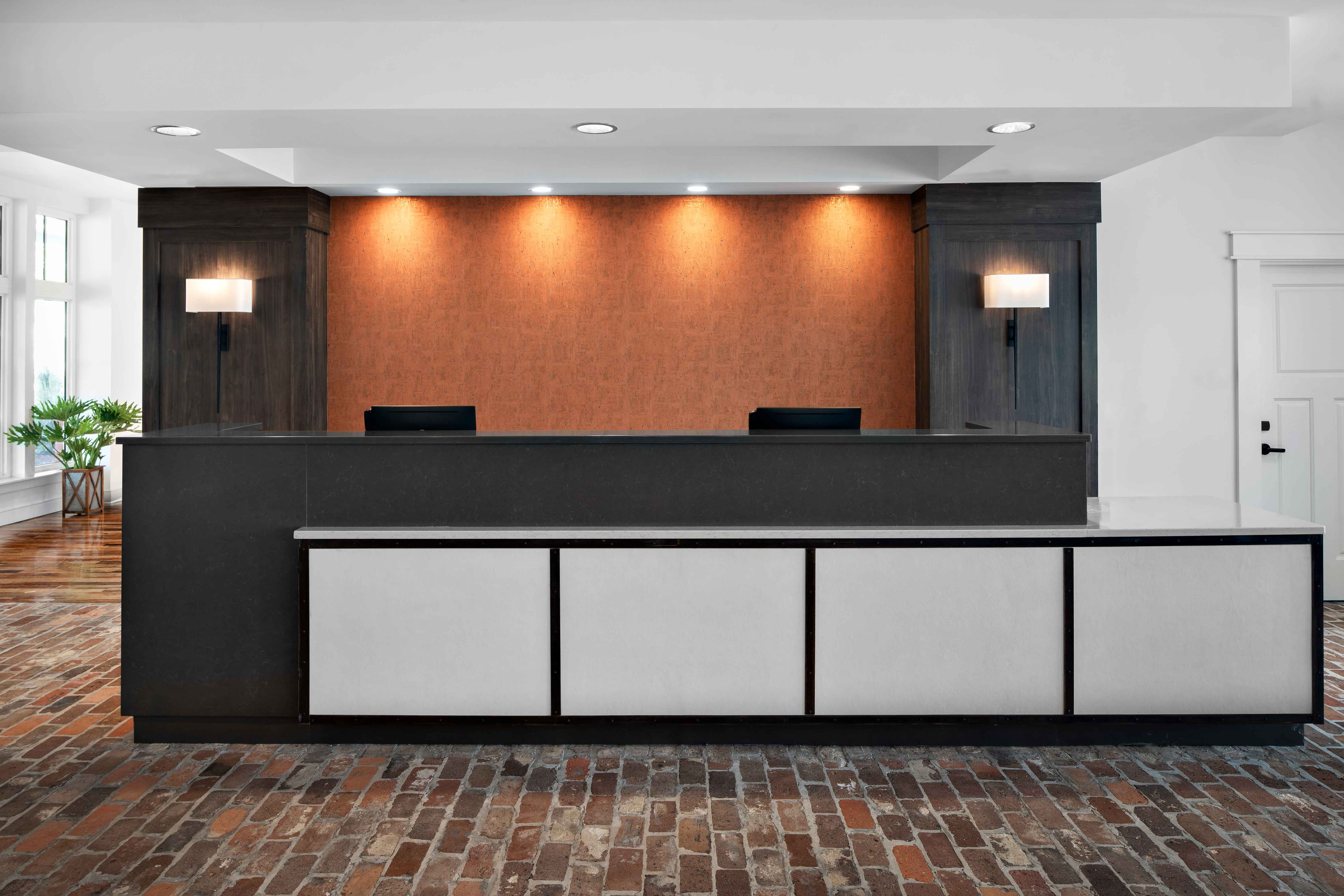 LifeStyled by Stacy Garcia_Q&A with Jacki Arena_Ascend Beaufort Hospitality Front Desk