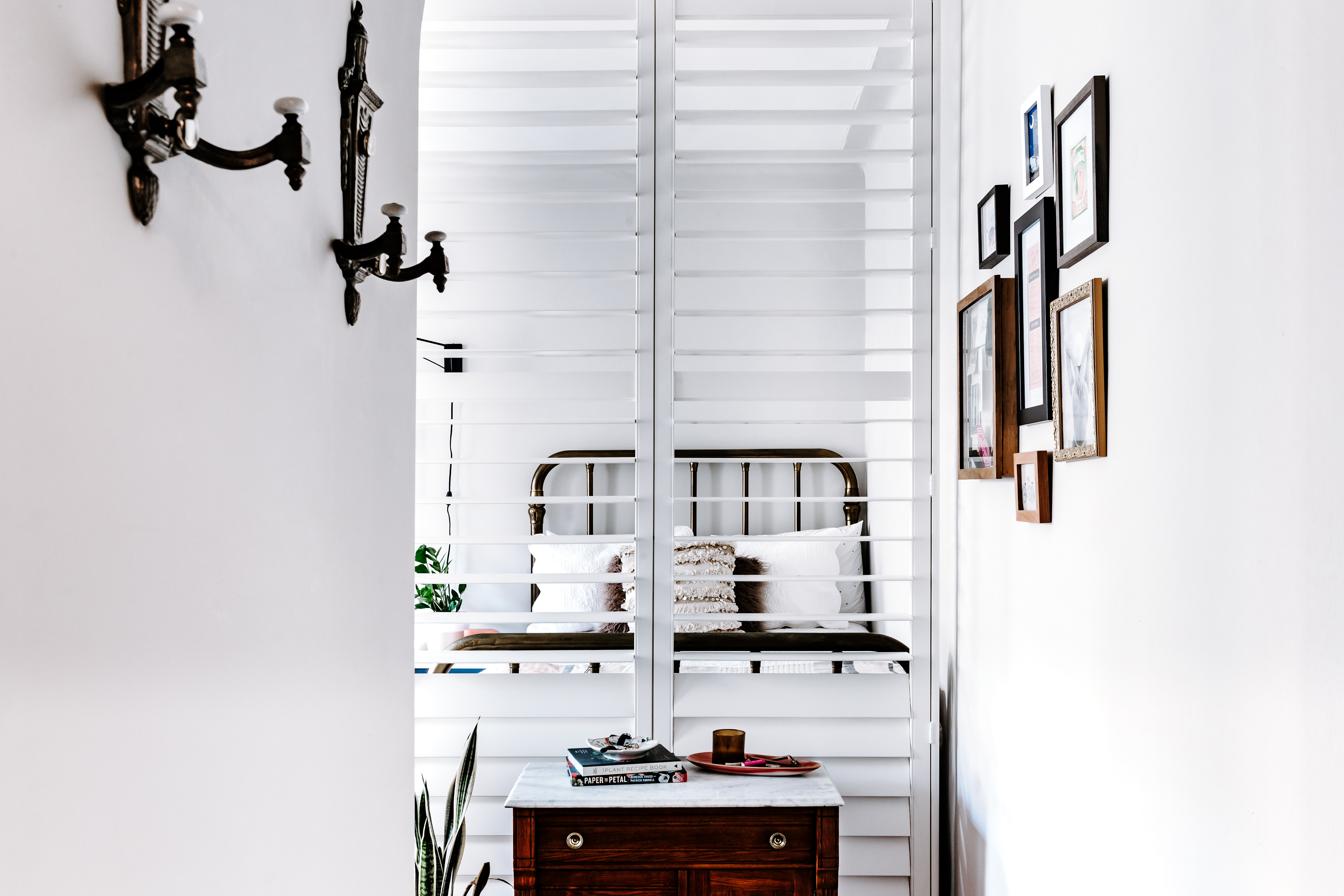 Life-Styled by Stacy Garcia_Small Space Tips with Elaine Burns_Pistachio By Elaine
