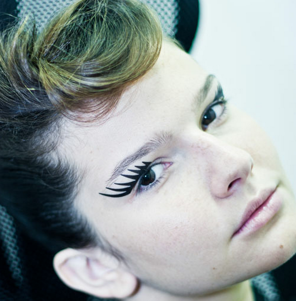 Como usar os Eye Flashes de Mily Serebrenik Lilian Pacce