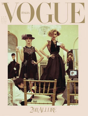 Começou: Arizona Muse ao lado de Freja Beha na capa da “Vogue