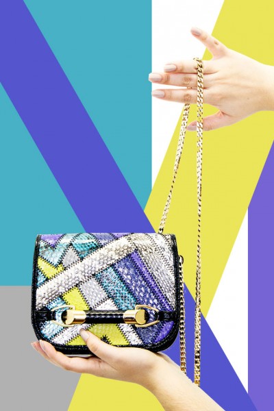 Da Jimmy Choo de couro, linda (R$ 3.180) 181215-editorialbolsa2