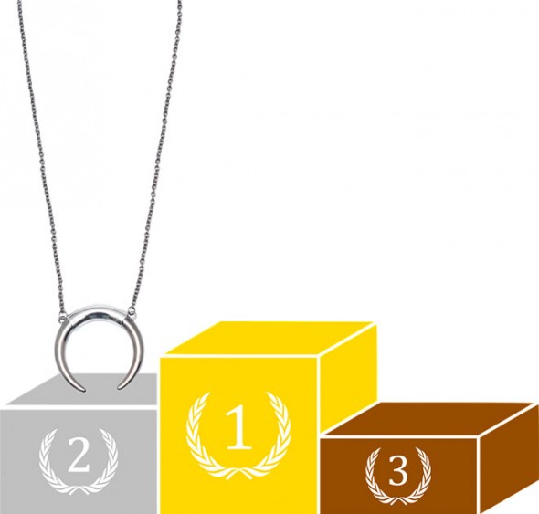 Agora representando as medalhas de prata: da Amaro (R$ 39,90) 190816-colar-medalha-olimpica-11