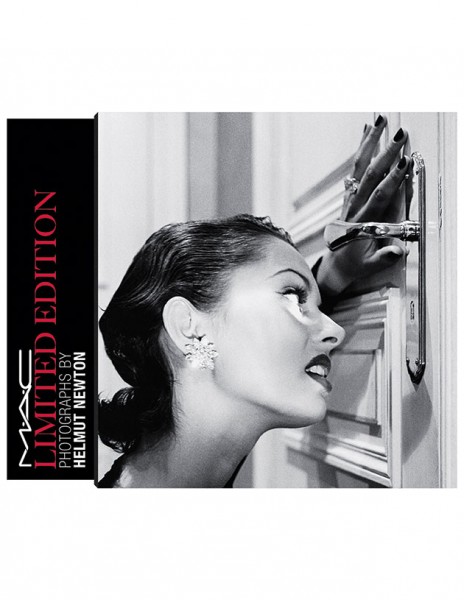 Uma das embalagens - elas vem com uma fotografia de Helmut Newton 080217-mac-helmut-newton-colecao-6