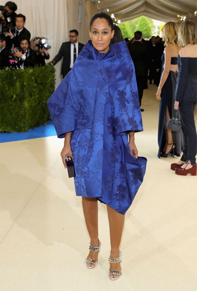 Tracee Ellis Ross de Comme des Garçons! 110717-tracee-ellis-ross