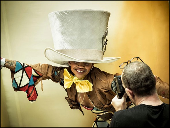 Slick Woods faz o papel do chapeleiro maluco 200717-pirelli-tim-walker-14