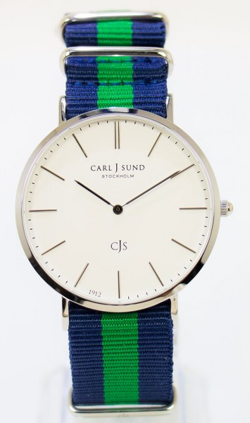 Um dos nossos preferidos é esse da Carl J Sund, modelo Classic 1912 prata com essa pulseira listrada (R$ 750) 110817-relogio-carl-j-sund-750
