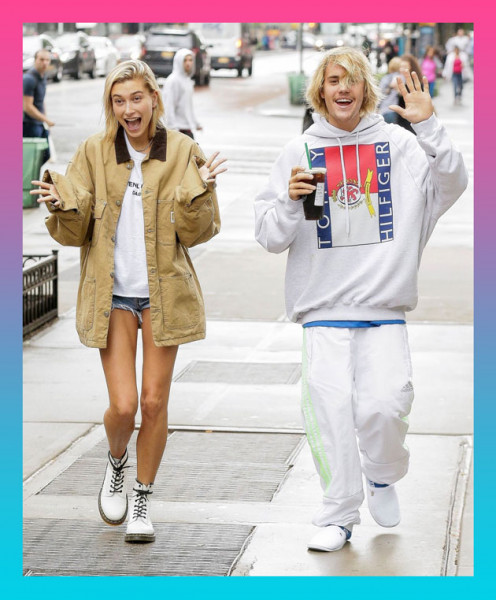 Não tem como não falar sobre o cabelo do Justin! Aliás, aqui ele está com sua noiva Hailey Baldwin. Você gosta desses fios mais compridos e aloirados? 010818-justinbieber-09