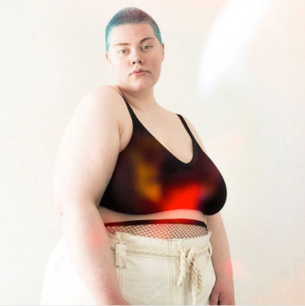 Ísold Halldórudóttir é da Islândia e tem 22 anos 300818-inclus-models07