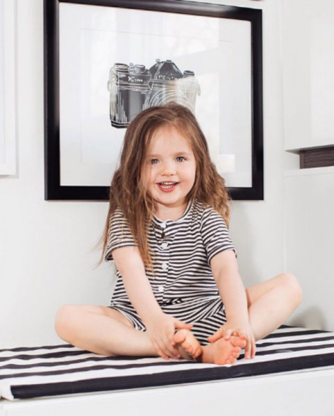 Filha de peixe, peixinho é? Ioni James Conran, surra de fofura, é filha da modelo e fashionista Coco Rocha 270918-mini-influencers-as-criancas-que-bombam-na-internet-08