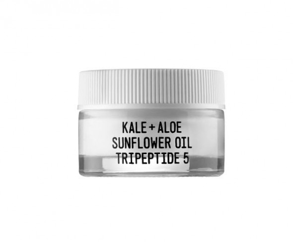 Passo 7: passe o creme pros olhos (que as coreanas também gostam de aplicar na boca). O Kale + Aloe + Sunflower Oil Tripeptide é da Youth to the People (US$ 35 nesse link, clique pra comprar) 8-coluna-renatakalil-coreia7