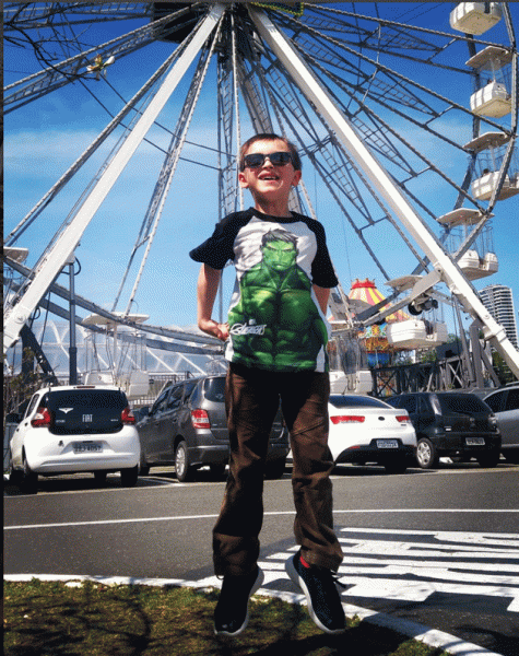 Conhece o Tiago Riesemberg, o youtuber mirim de 5 anos de idade? 270918-mini-influencers-as-criancas-que-bombam-na-internet-21
