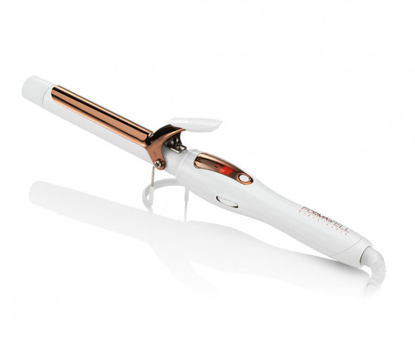 E o babyliss, que tem a mesma tecnologia da chapinha e vai te ajudar a fazer ondas lindas! As escovas ainda não estão disponíveis no site! 191218-kardashian-jenner-beleza13