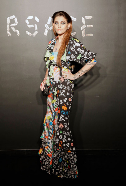 Floral pra Paris Jackson 31218-versace-fila-a-04