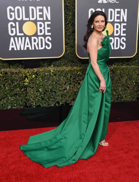 Catherine Zeta-Jones de Elie Saab 070119-globodeouro-04