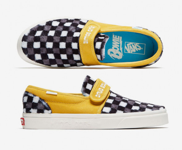 Já o Slip-On 47 VDX (R$ 399,99)... 270319-colab-vans-david-bowie2