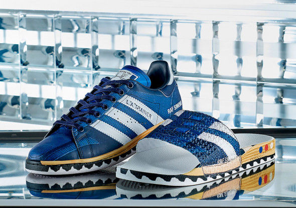 As cores e desenhos são parecidos... 09.04.19-raf-simons-adidas2