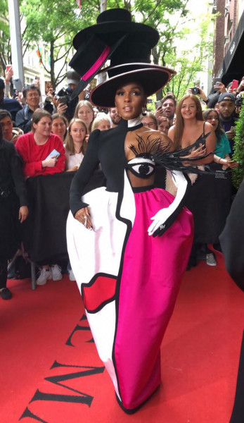 Janelle Monáe de Christian Siriano 060519-met-JanelleMonae