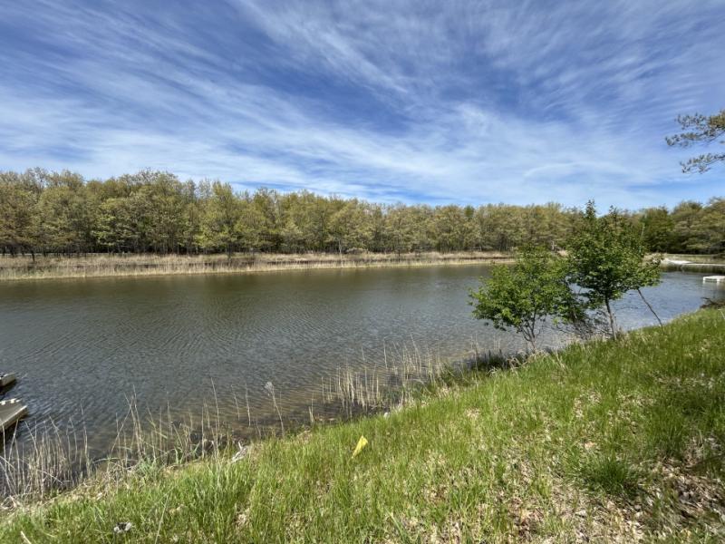 00 N Island View Dr