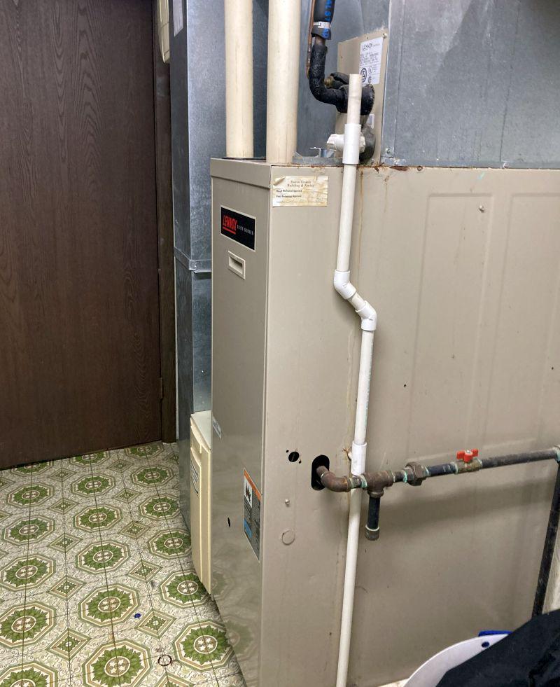 Photo 18
