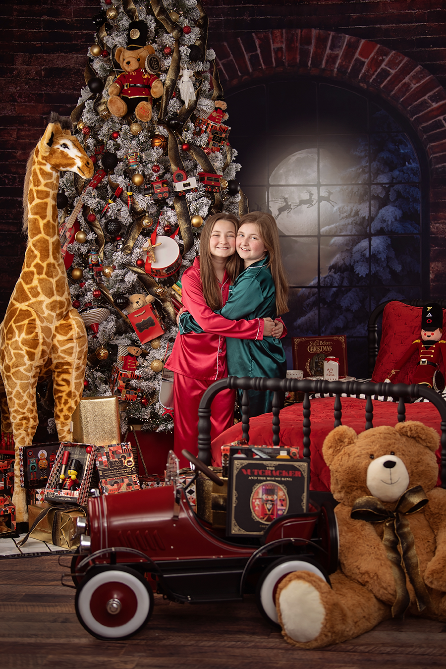 Christmas Sessions- Studio Indoors Set Nov 20th + Dec 5th | DSC_0154_r_storyteller20_fb.png