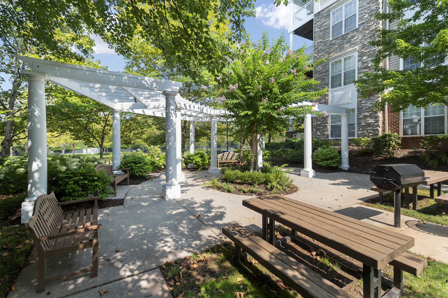 Photos of our Dulles, VA Apartments Lerner Remington