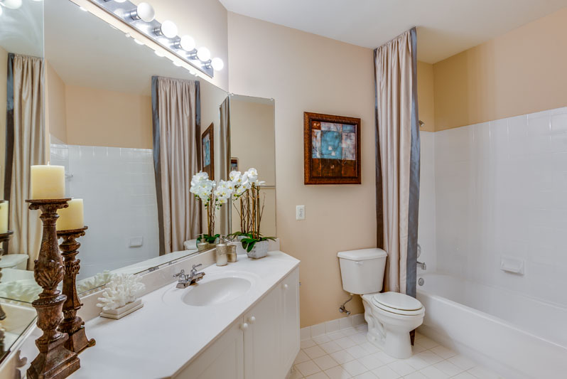 Photos of our Dulles, VA Apartments Lerner Remington