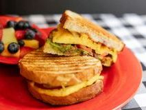 Gourmet's Market & Cafe