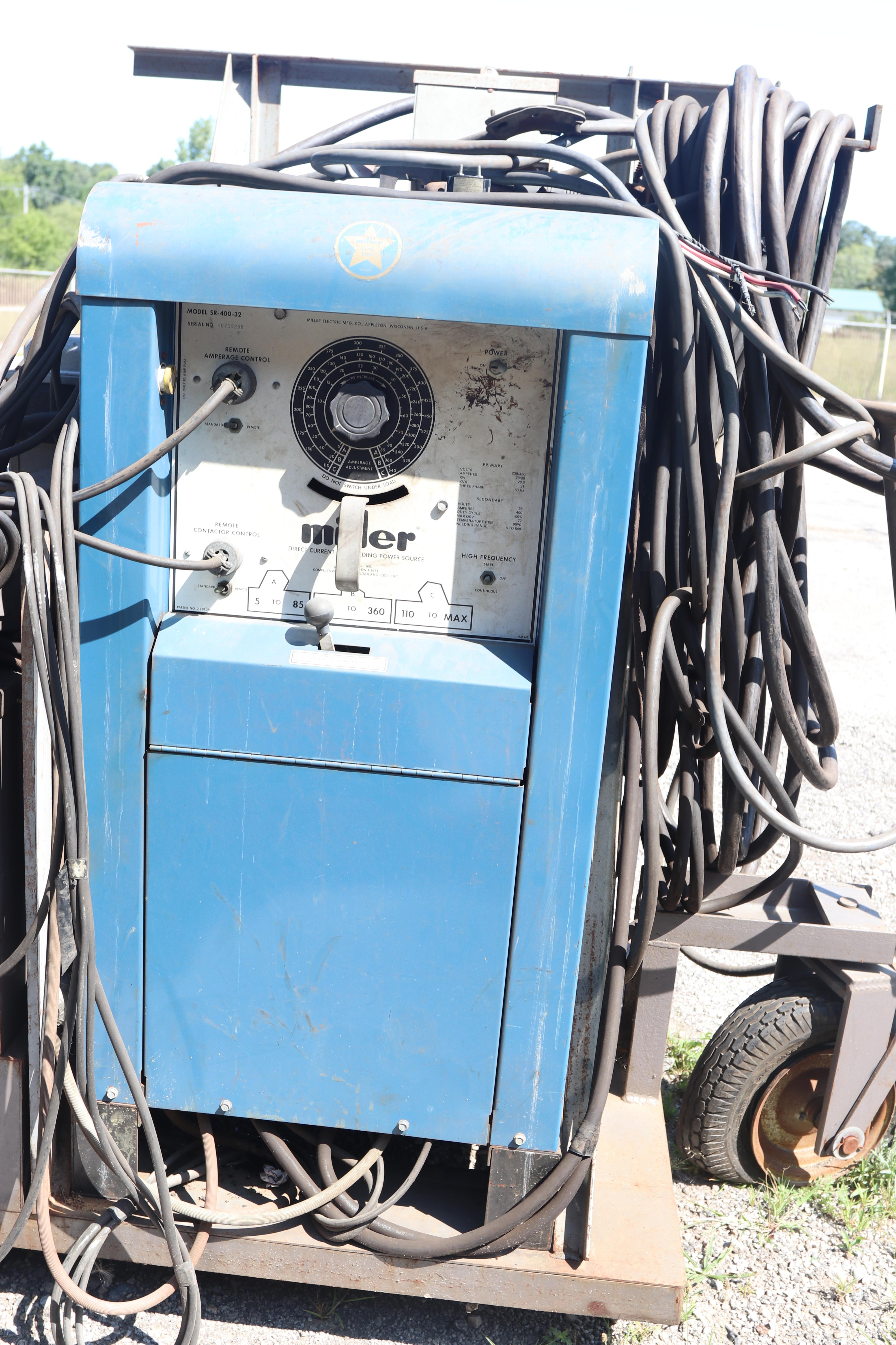 For Sale 400 AMP MILLER MODEL SR40032 DIRECT CURRENTY WELDING POWER SOURCE WELDER STOCK
