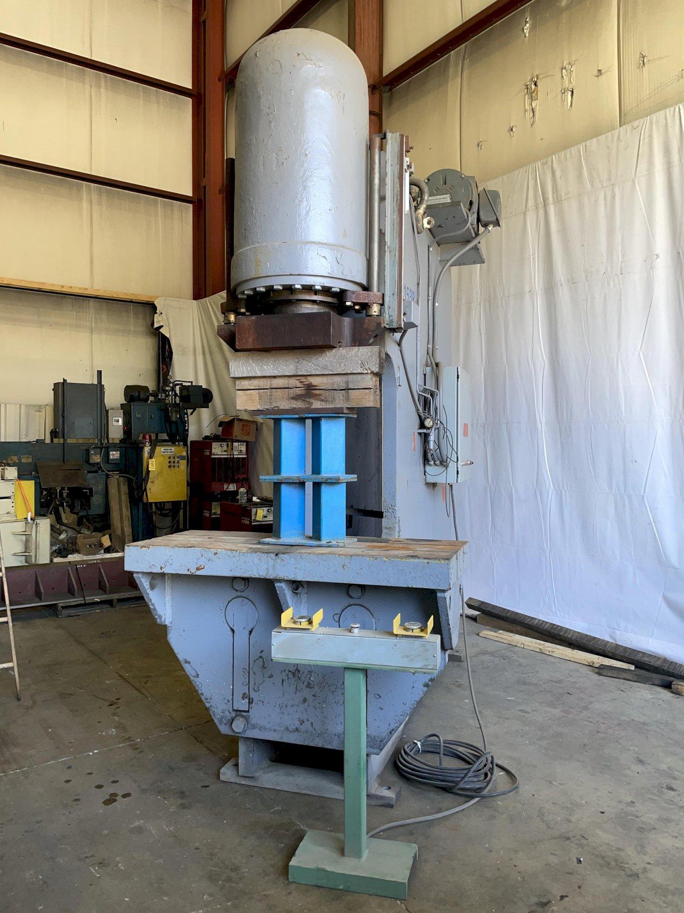 For Sale 300 TON PACIFIC PRESSFORMER MODEL 300PF HYDRAULIC CFRAME