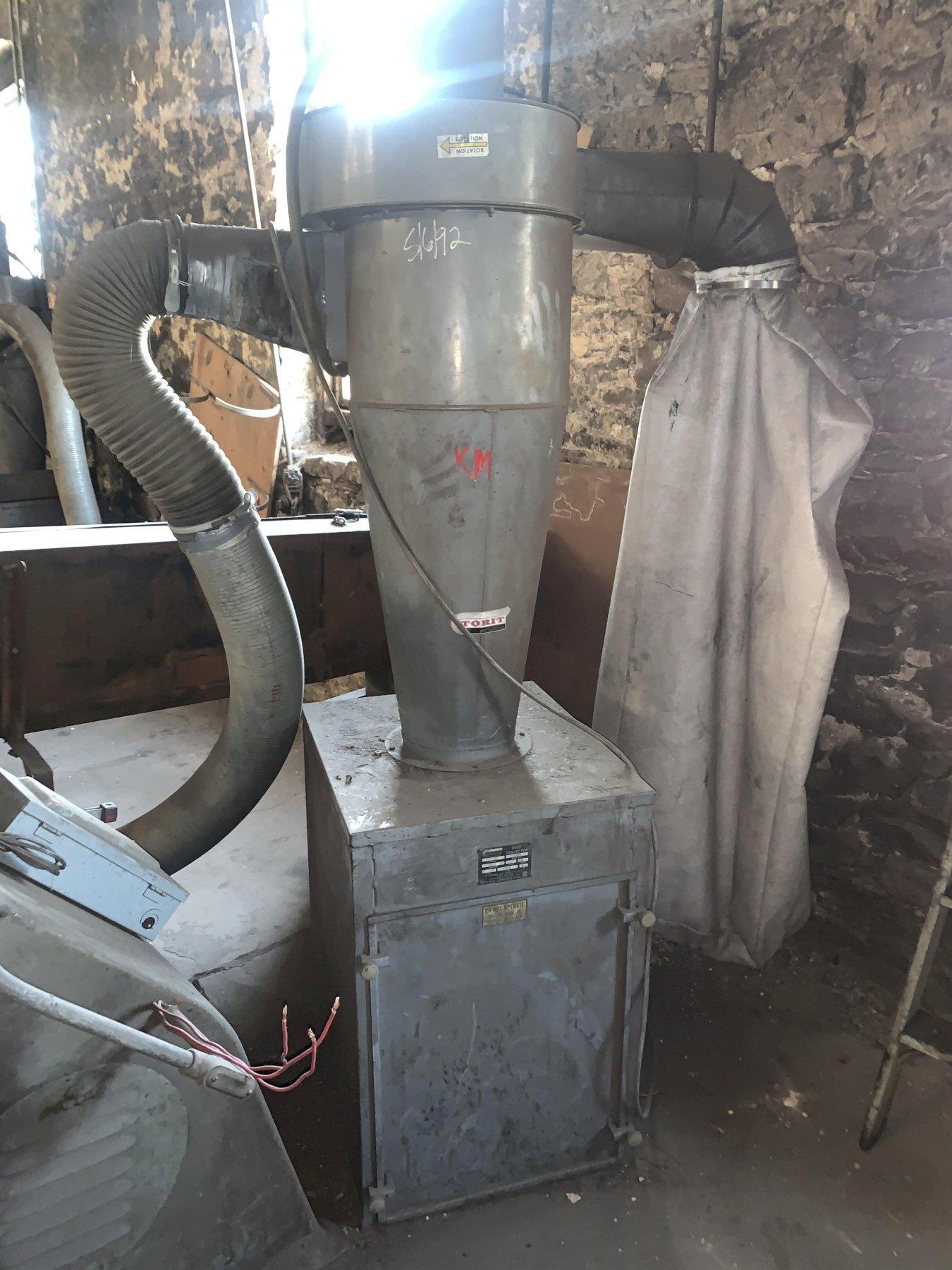 For Sale STANDARD ELECTRICAL MODEL 100 DOUBLE END PEDESTAL GRINDER WITH DUST COLLECTOR STOCK