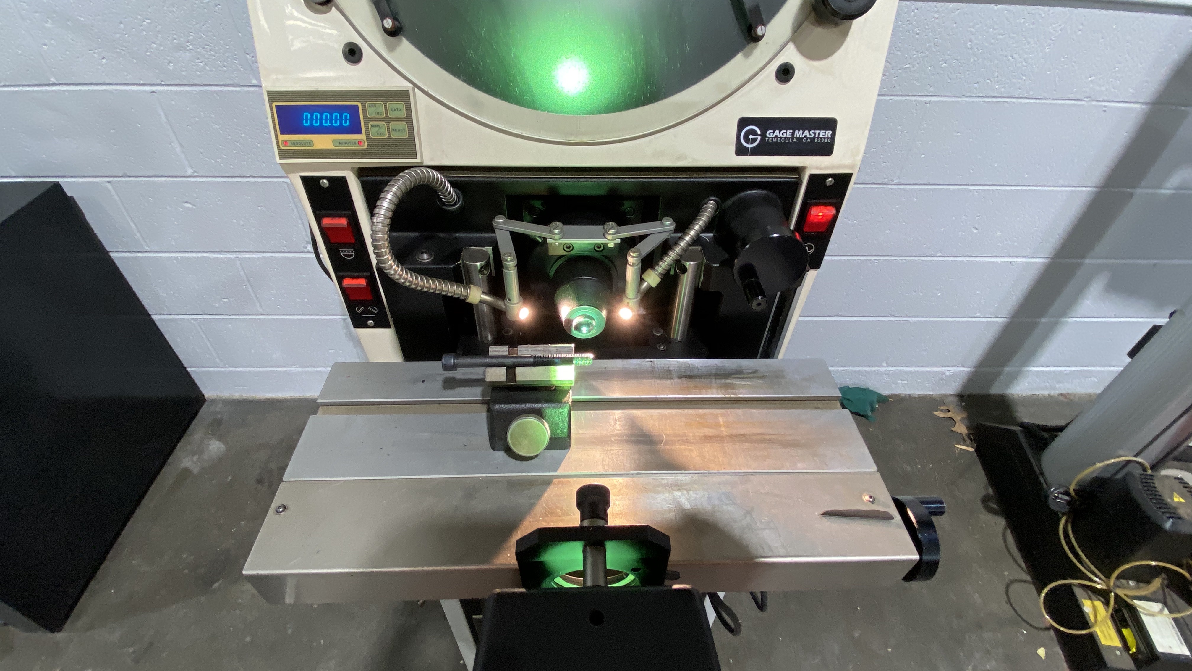 For Sale (1) USED Baty International Gage Master Model R14XL, Optical