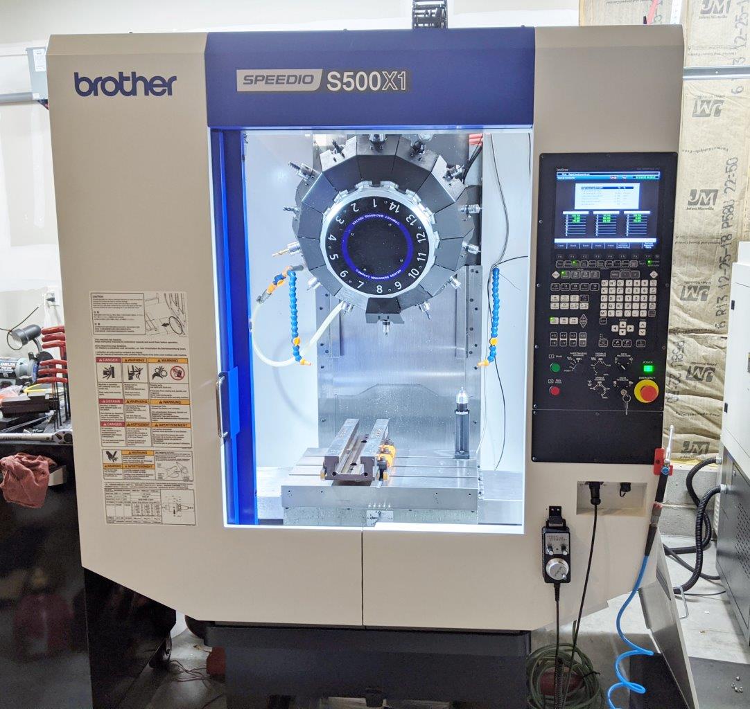 For Sale 2018 BROTHER SPEEDIO S500X1 LIKENEW, ONLY 60 HOURS