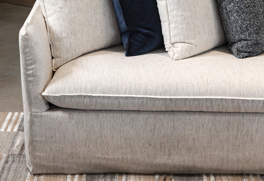Loveseat Air