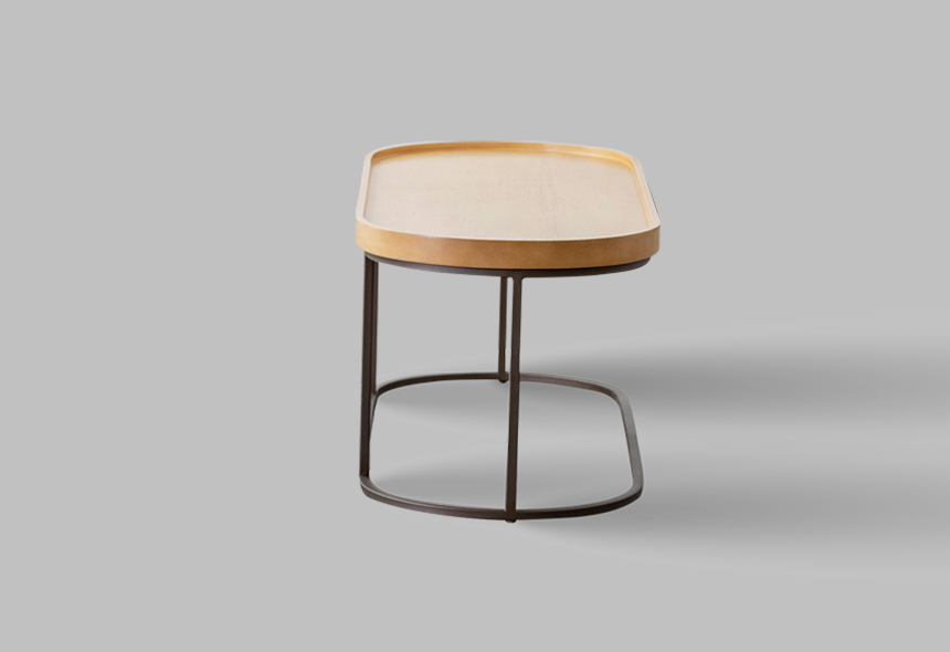 mesa de centro japandi en C