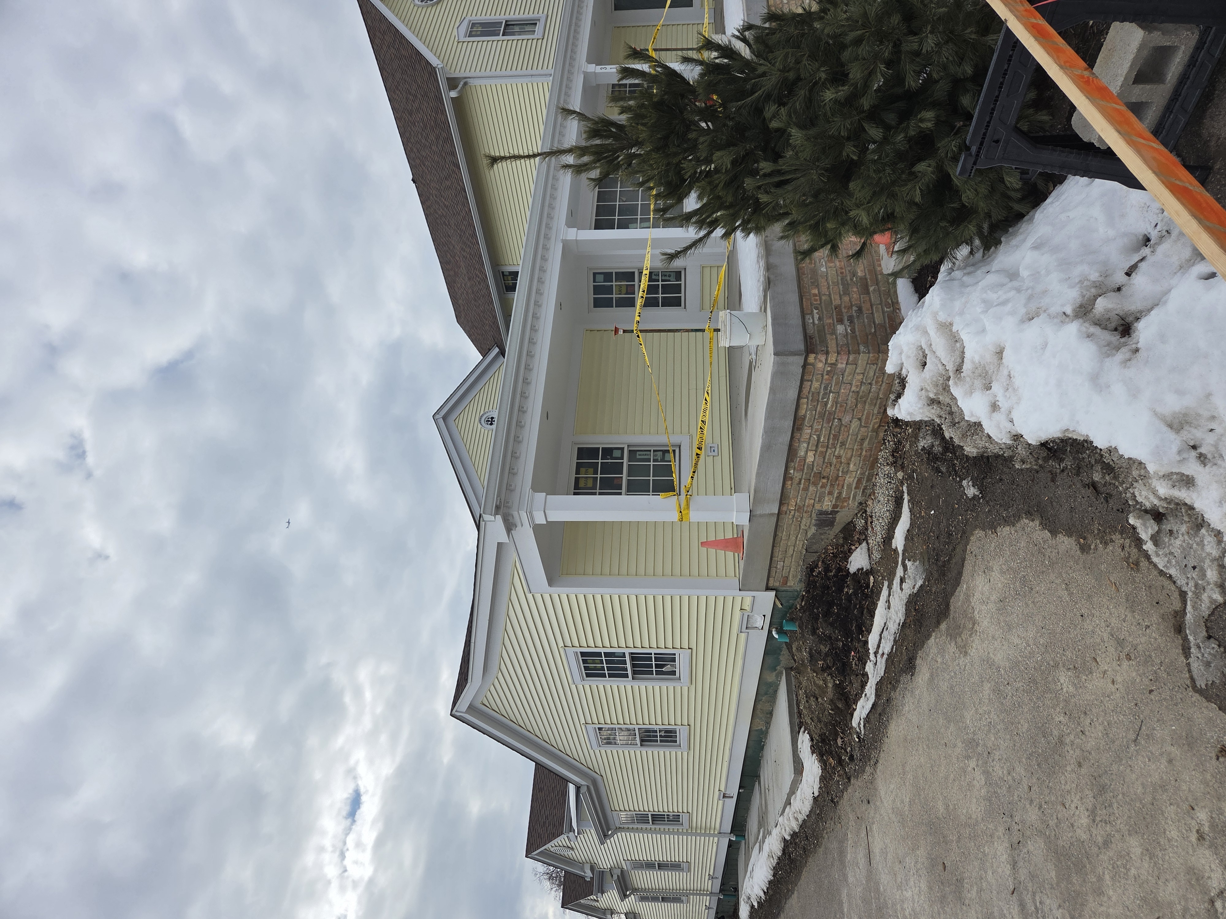 Downtown Long Grove Gap image